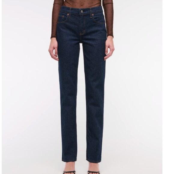 NWOT Abercrombie & Fitch Mid Rise 90s Straight Jean in Dark Rinse - Picture 3 of 7